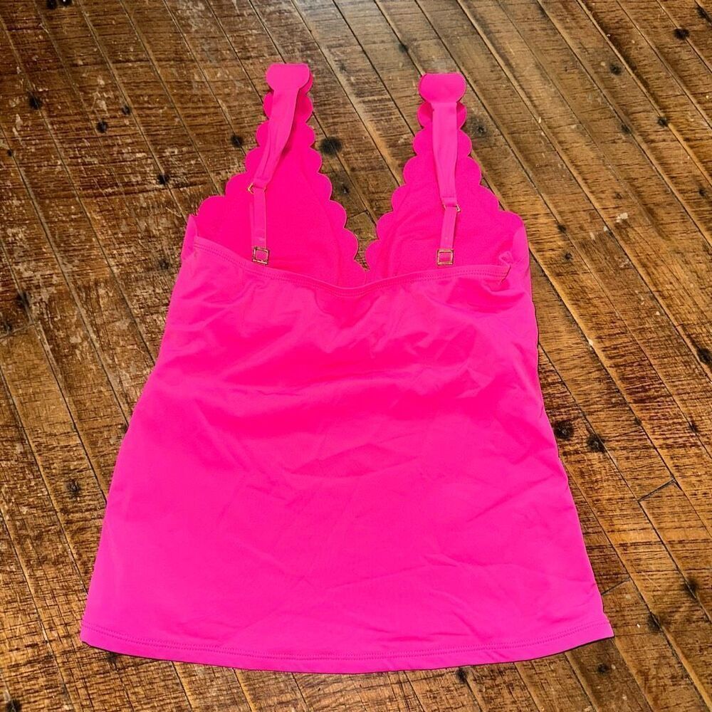 La Blanca Hot Pink Scalloped Modest Barbiecore Tankini Swim Top View 2
